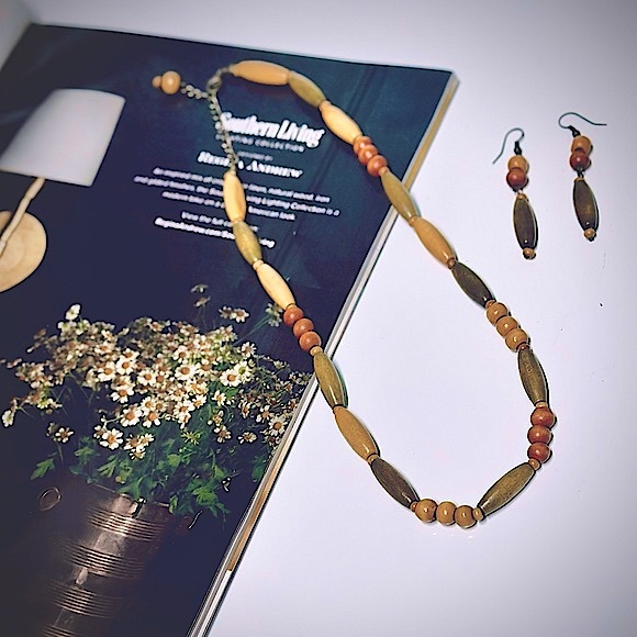 »-»WoOdEn BeAdEd DaNgLes aRtWoRk«-«mOdErM MiNaLmIsT BoHeMiAn BeAdEd JeWeLeRy 2pc - Picture 4 of 15